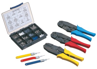 IQAN tools, cables and connectors