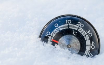 Protecting hydraulic hose from winter temperatures